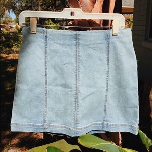 new “wild fable” brand size 8 denim skirt with tag